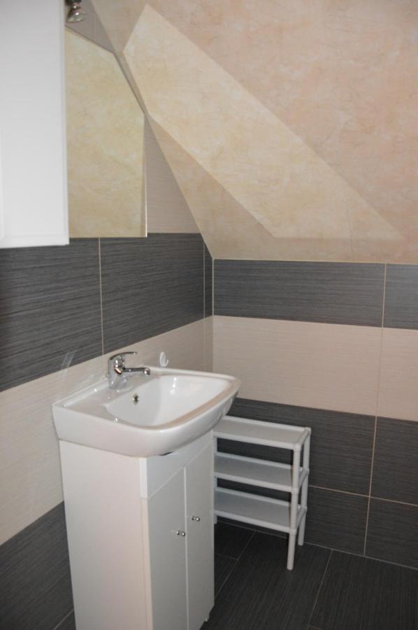 Agroturystka Na Polanie Appartement Swieta Katarzyna  Buitenkant foto