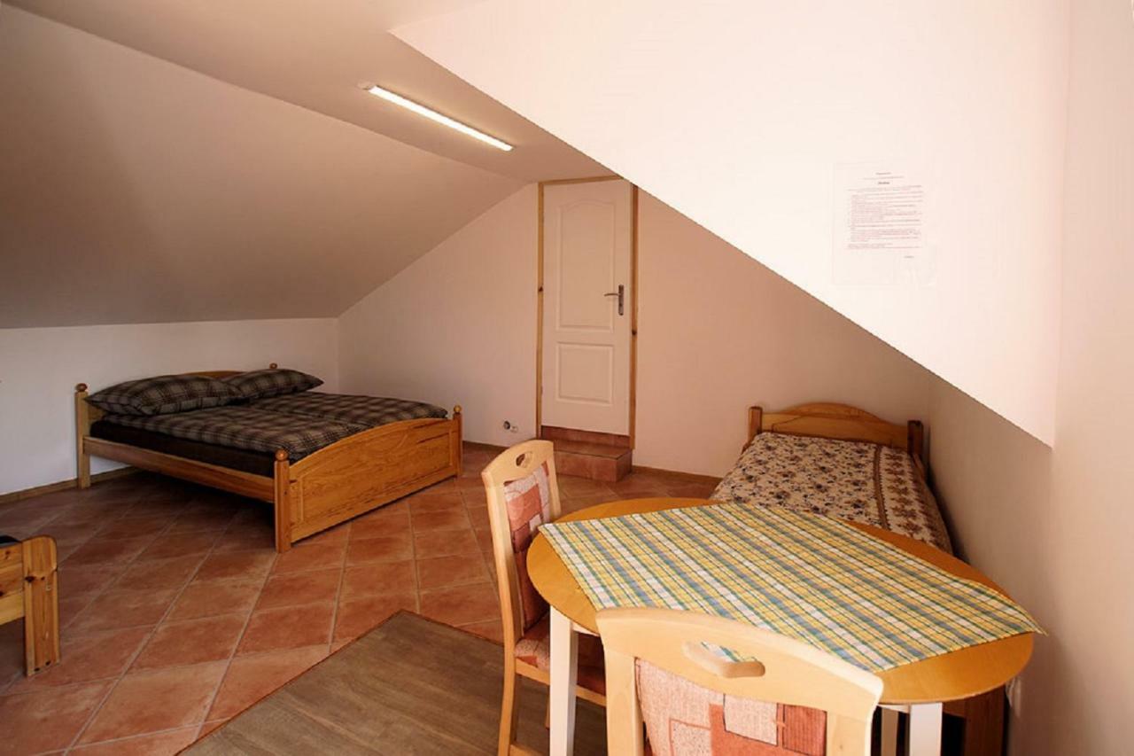 Agroturystka Na Polanie Appartement Swieta Katarzyna  Buitenkant foto