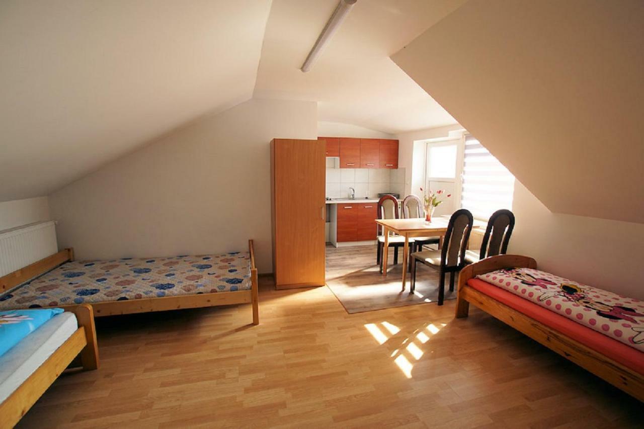 Agroturystka Na Polanie Appartement Swieta Katarzyna  Buitenkant foto