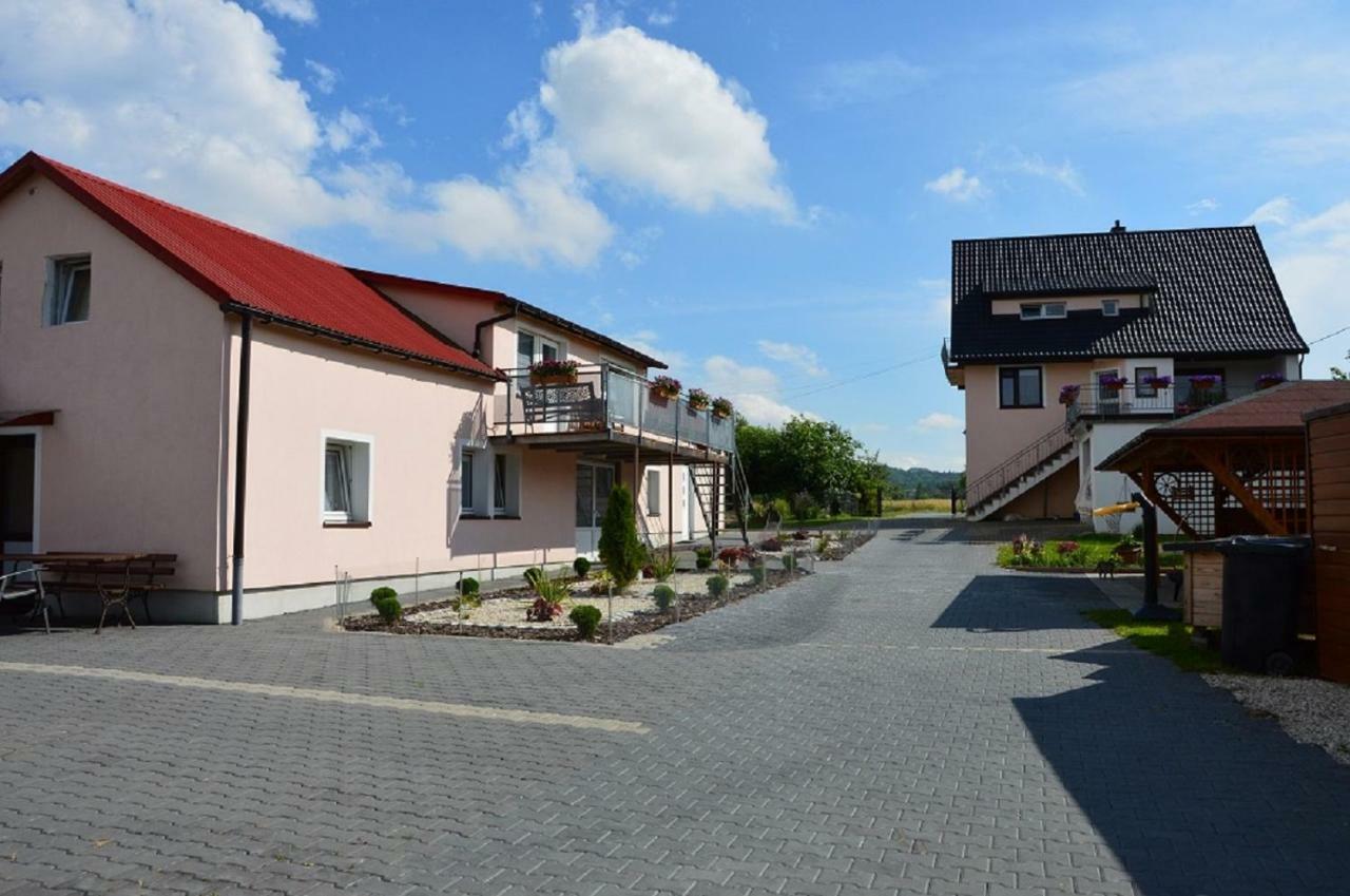 Agroturystka Na Polanie Appartement Swieta Katarzyna  Buitenkant foto